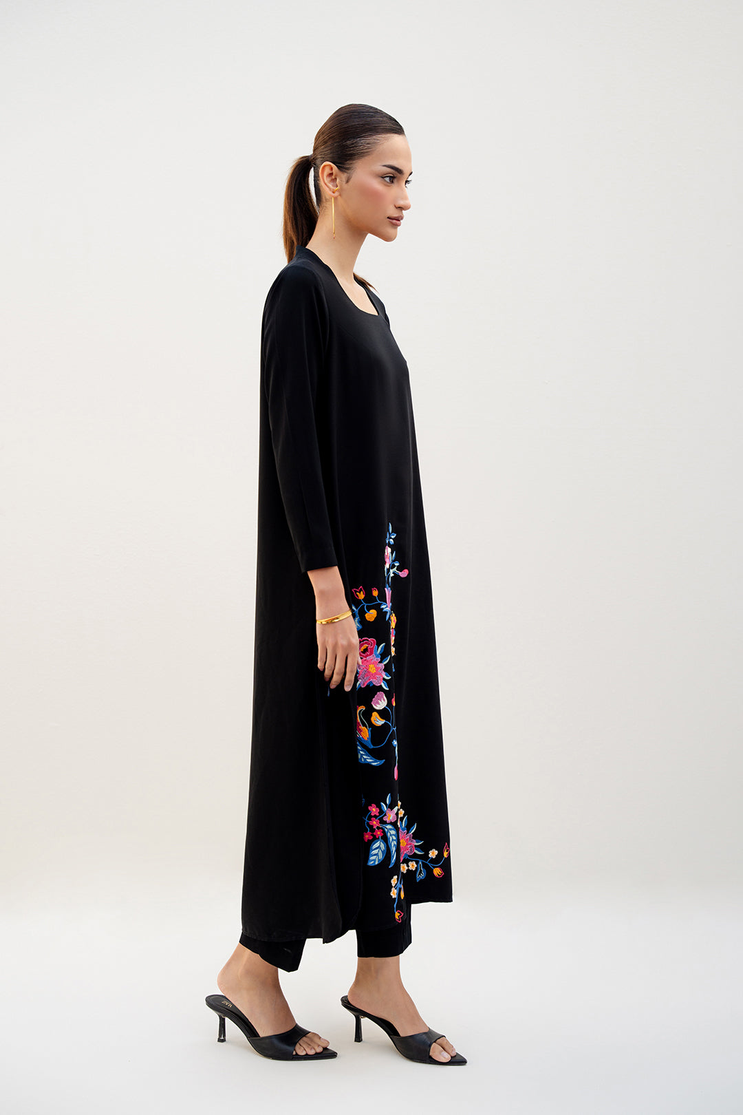 Kuhar Dress